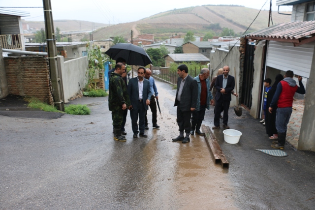 بازدید فرماندار نکا از مناطق سیل زده