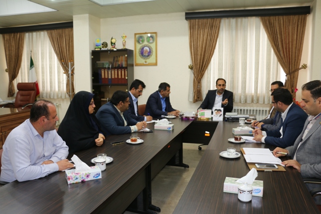 تعامل و هماهنگی کارکنان در شتاب بخشی به کارها 