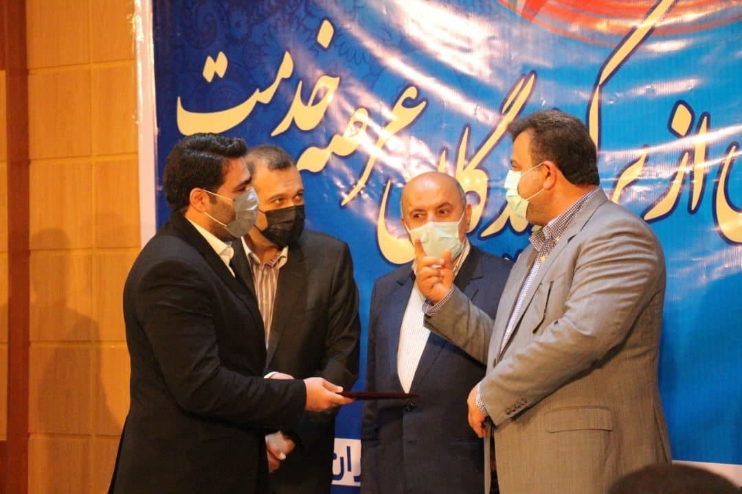 انتخاب اداره کل شیلات مازندران  به عنوان دستگاه برتردر جشنواره شهید رجایی