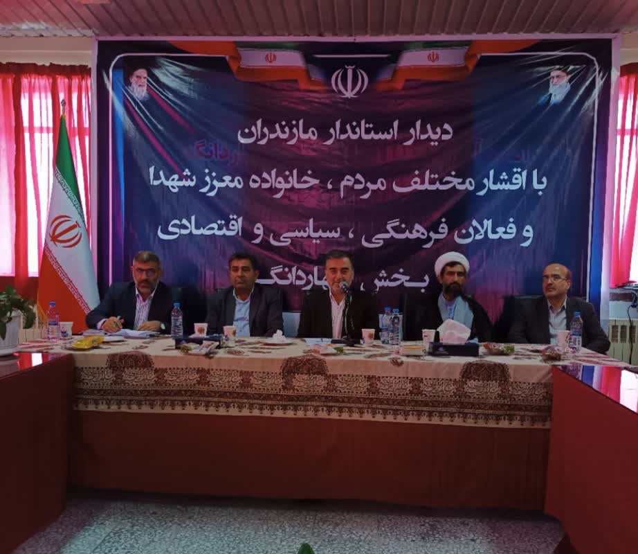  مردم باید دغدغه ها و مشکلات خود را بی واسطه با مدیران در میان بگذارند