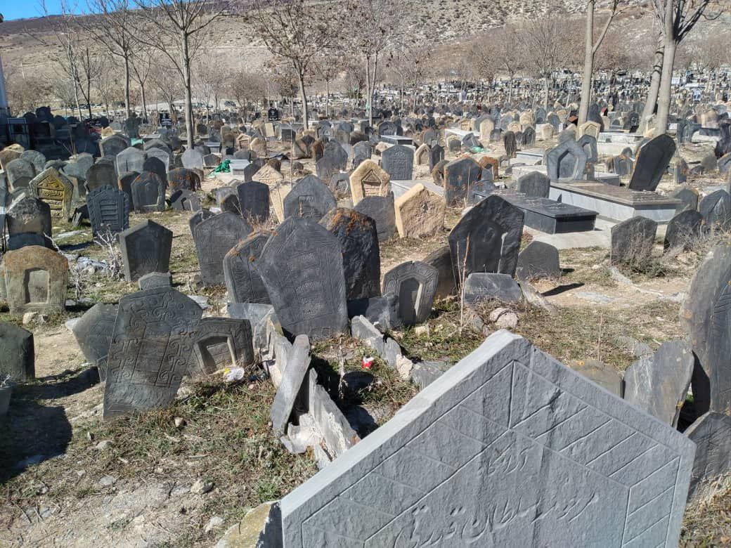 قبرستان تاریخی سفیدچاه در حال نابودی است	