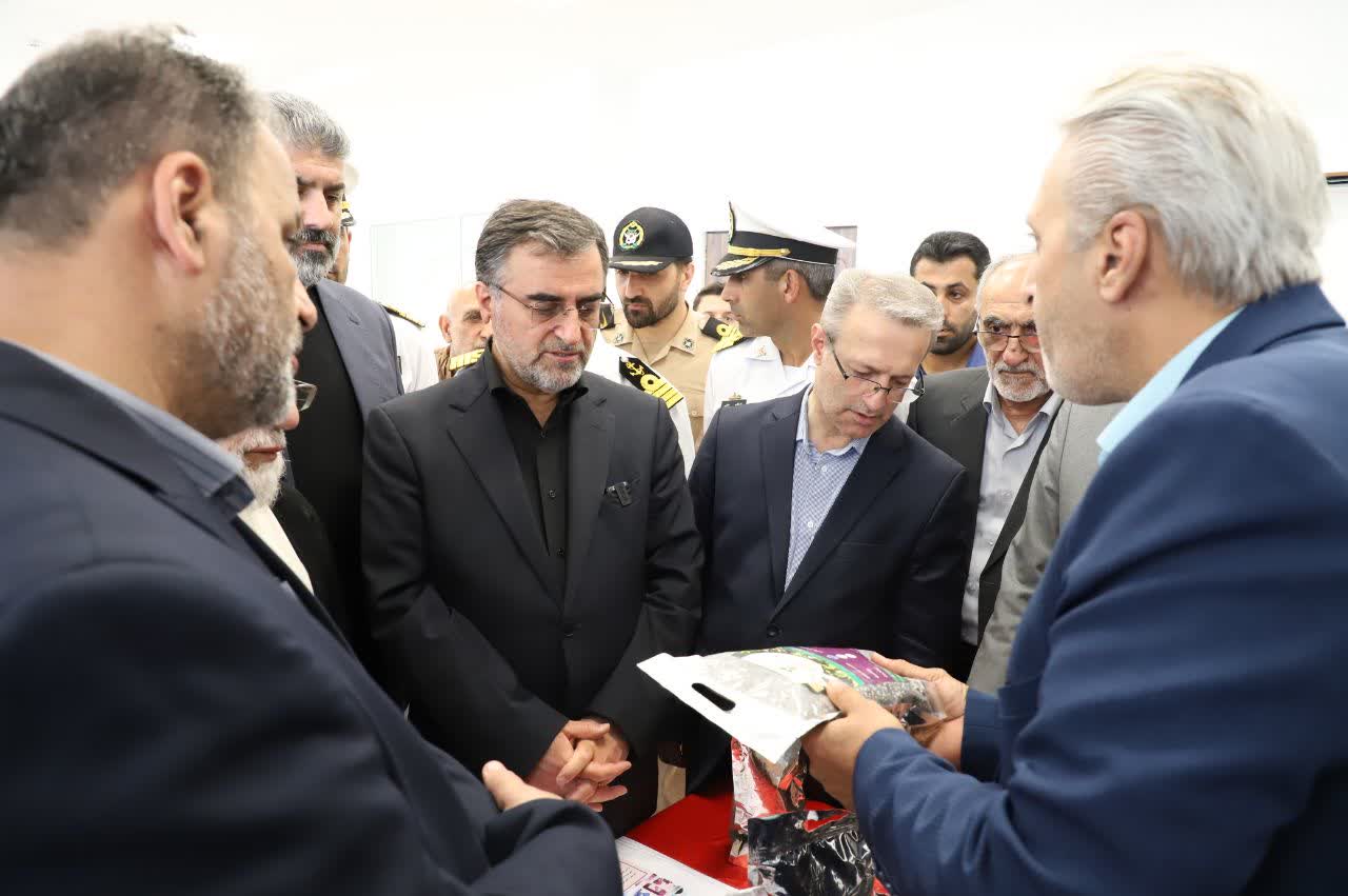 استاندار، عنوان کرد: هدف گذاری برای ایجاد مراکز رشد در همه شهرستان های مازندران / ضرورت شکل گیری مراکز رشد در مناطق روستایی استان