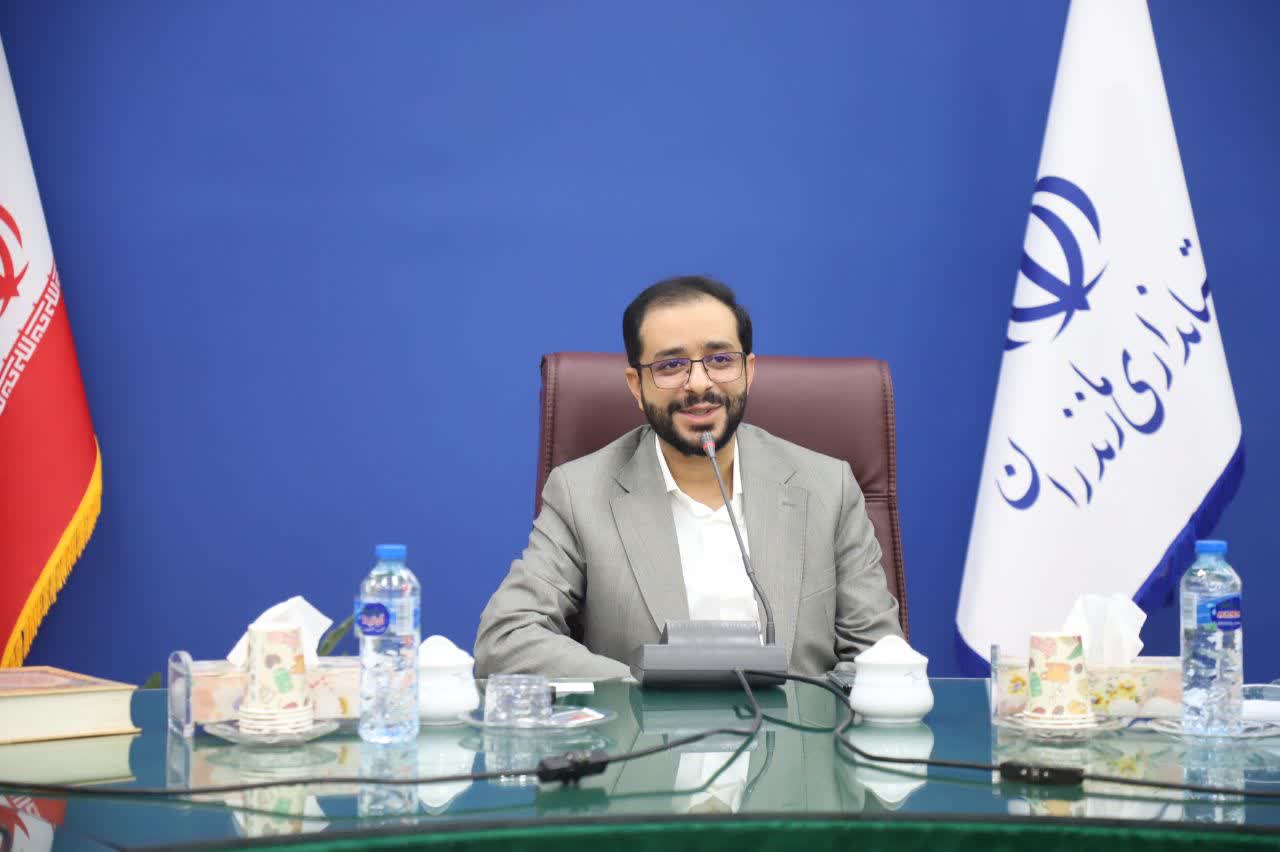 هم افزایی و کار جمعی منجر به تحقق اهداف اداری می شود / کارمندان بازوی پرتوان دولتمردان در توسعه مازندران
