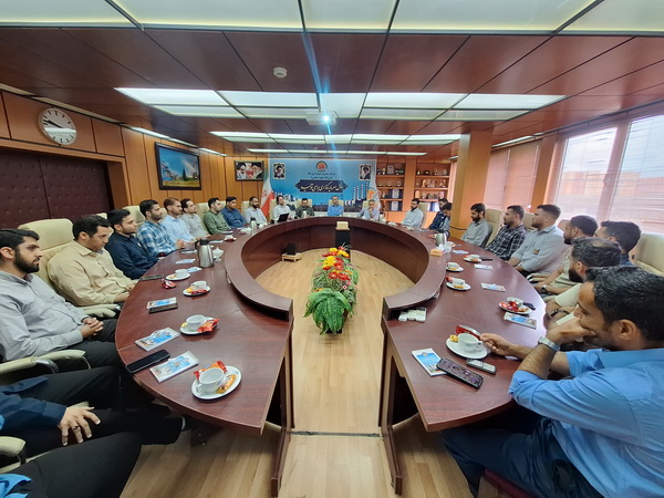 نشست مدیرعامل با کارکنان جدیدالاستخدام