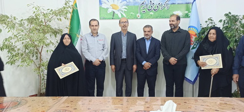دیدار مشاور وزیر نیرو در امور ایثارگران با مادر و همسران شهدای نیروگاه نکا 